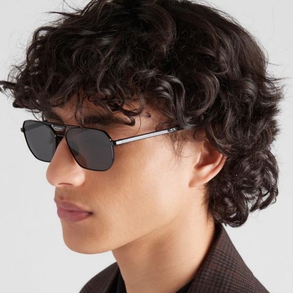 NEW PRADA PR58YS 1AB5S0 SUNGLASSES PRADA SPR 58Y BLACK UNISEX EYEWEAR PR 58YS - Picture 2 of 13